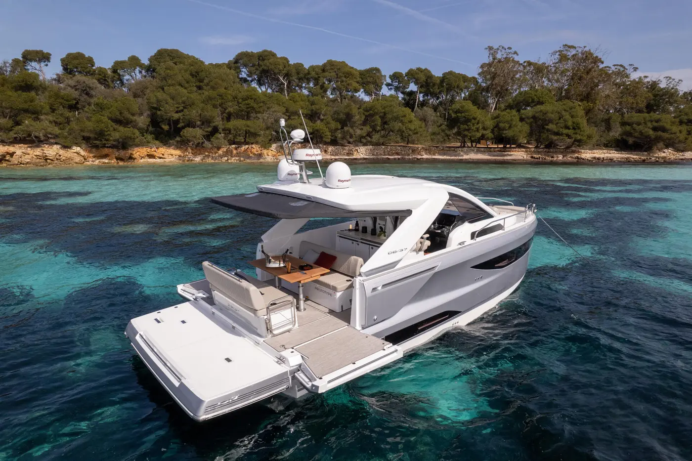 A Design Combining Elegance and Functionality